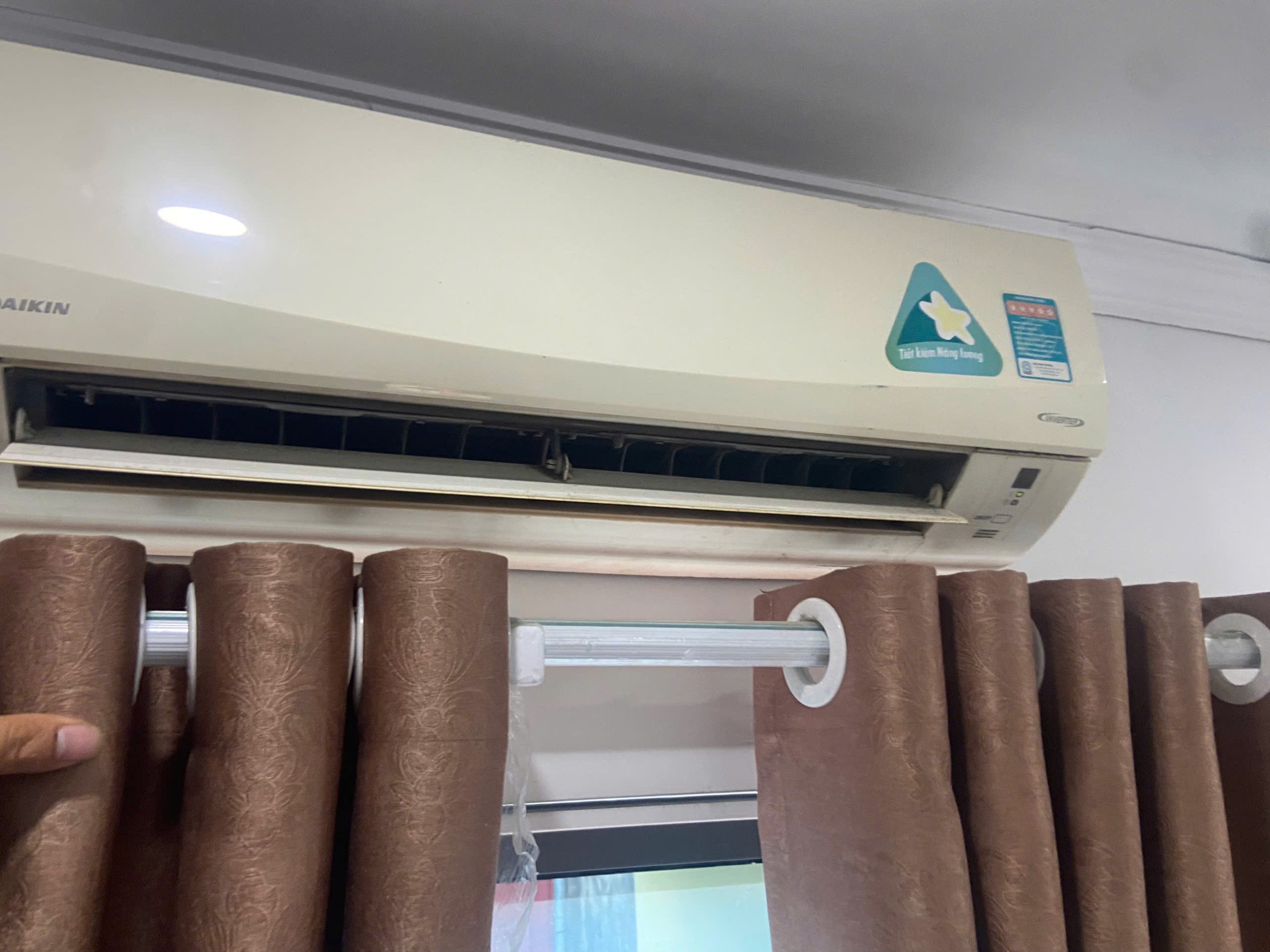 nạp gas điều hòa