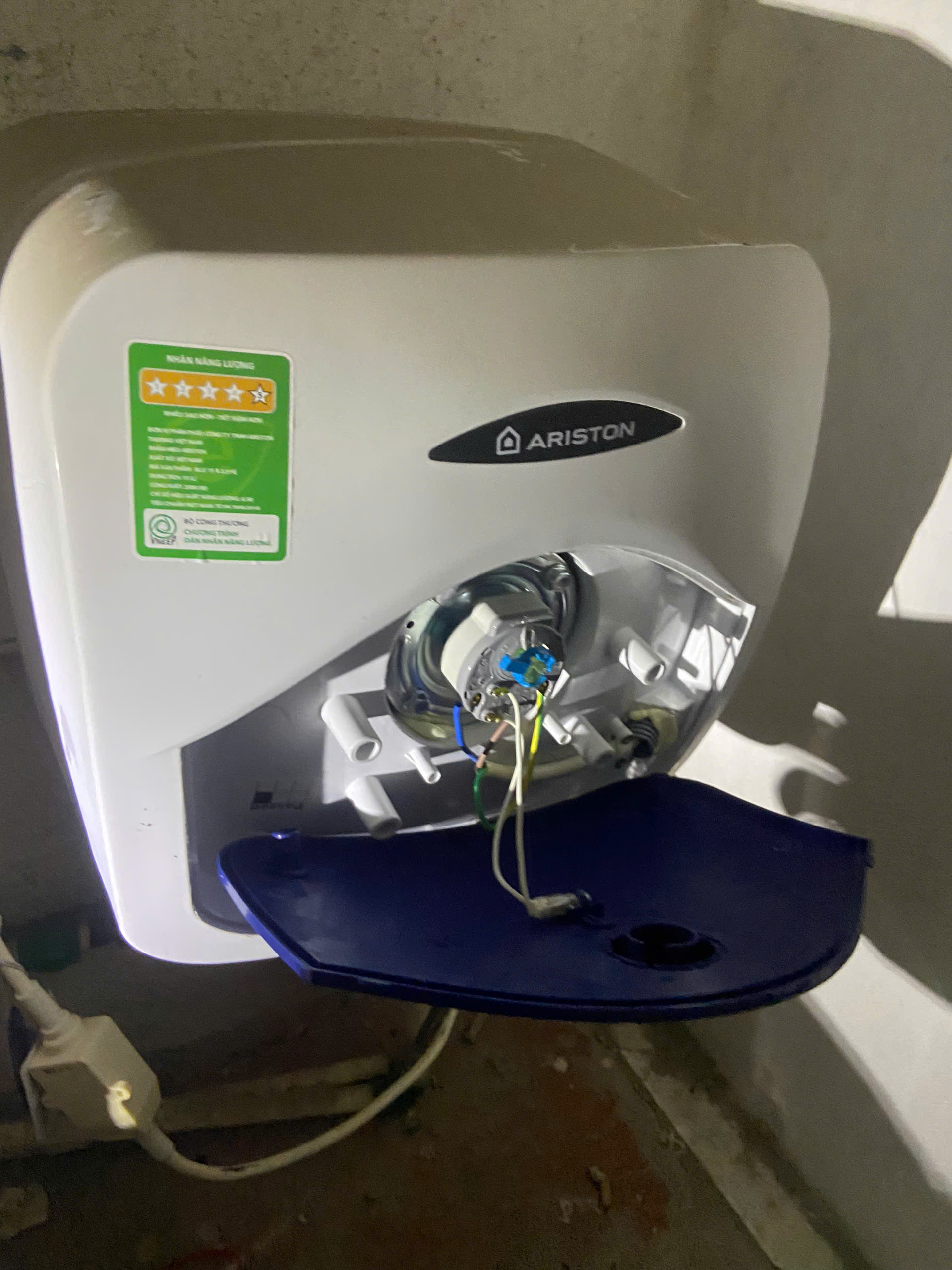 sửa bình nóng lạnh giá rẻ ở Hà Nội