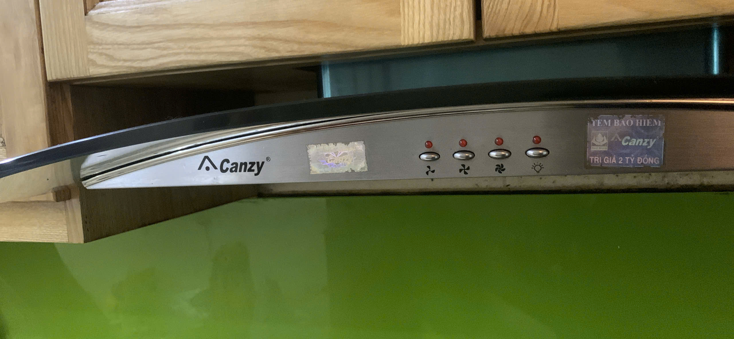 sửa máy hút mùi tại Hà Nội Uy Tín